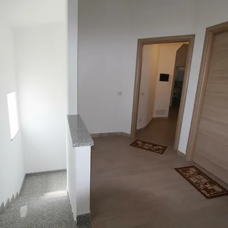 Torre * Capo Vaticano